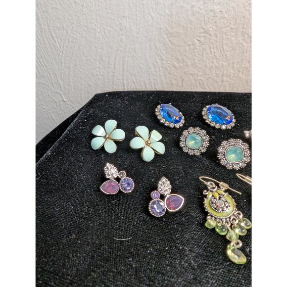 Fourteen Various Pairs of Silver Tone Earrings & One Jacket Pr Jewelry Lot - Picture 6 of 15